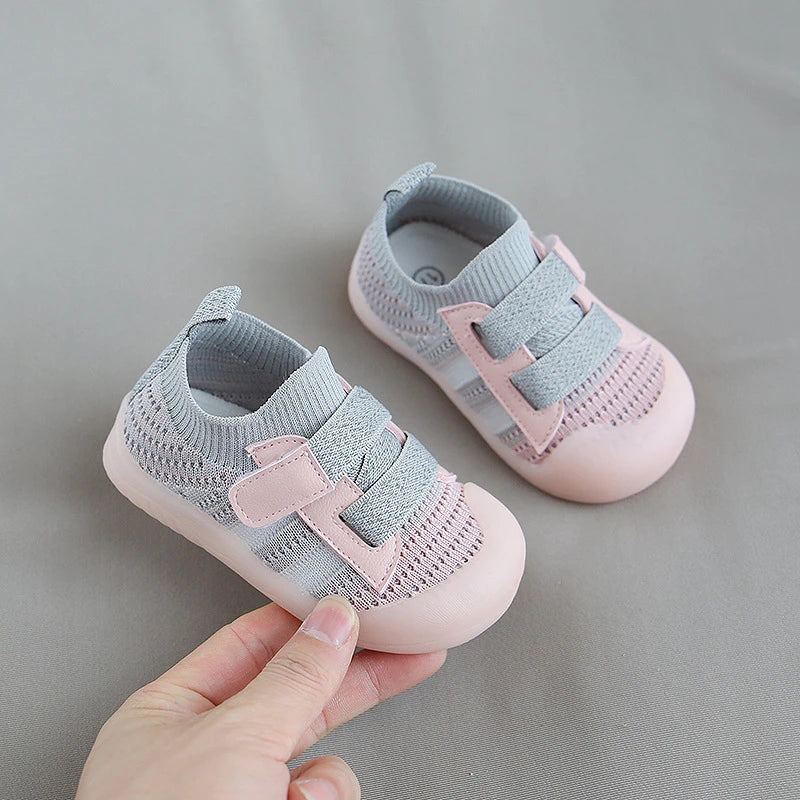 Children's Sports Shoes - Breathable, Anti-Skid, Soft Sole Comfort