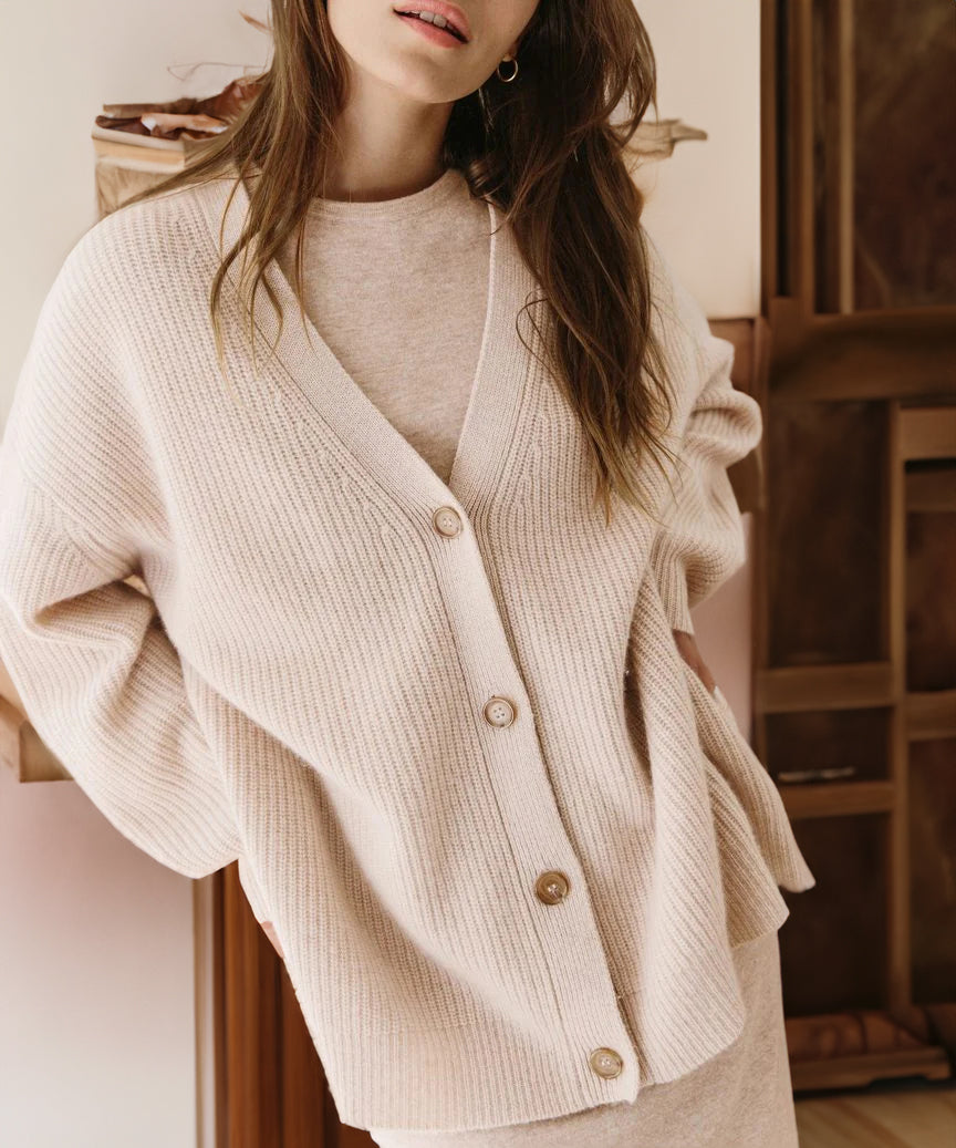 Women's Oversized Cardigan Sweater with Ribbed Knit Texture and Button Closure – V-Neck Relaxed Fit Cardigan